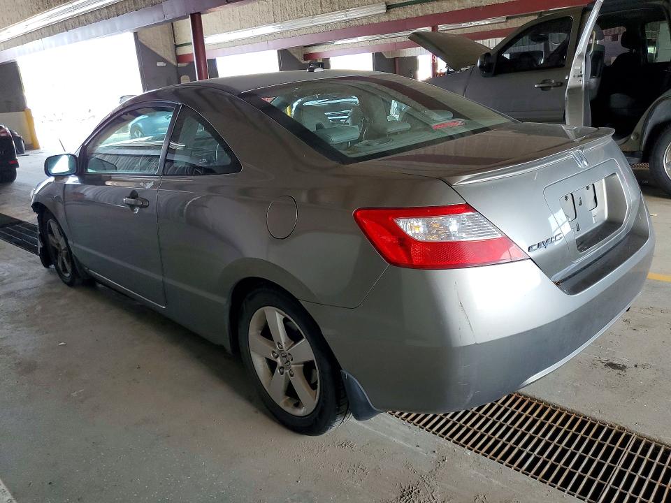 60640356 :رقم المزاد ، 2HGFG12958H568616 vin ، 2008 Honda Civic مزاد بيع