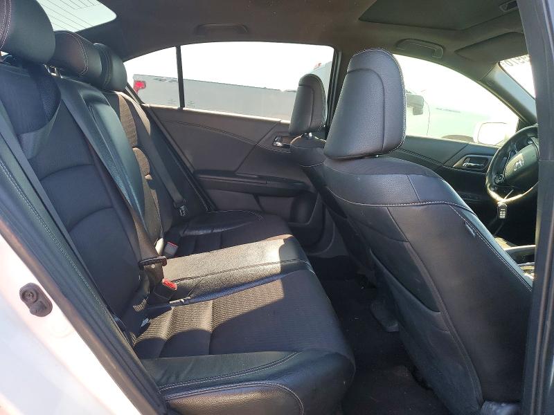 2017 Honda Accord მანქანა იყიდება აუქციონზე, vin: 1HGCR2F52HA801201, აუქციონის ნომერი: 61399976