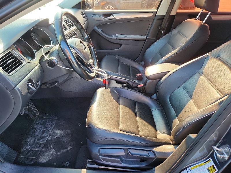 58755926 :رقم المزاد ، 3VWDB7AJ7HM371903 vin ، 2017 Volkswagen Jetta مزاد بيع