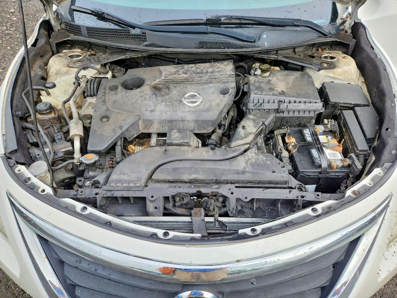 61397556 :رقم المزاد ، 1N4AL3AP5FC497584 vin ، 2015 Nissan Altima مزاد بيع