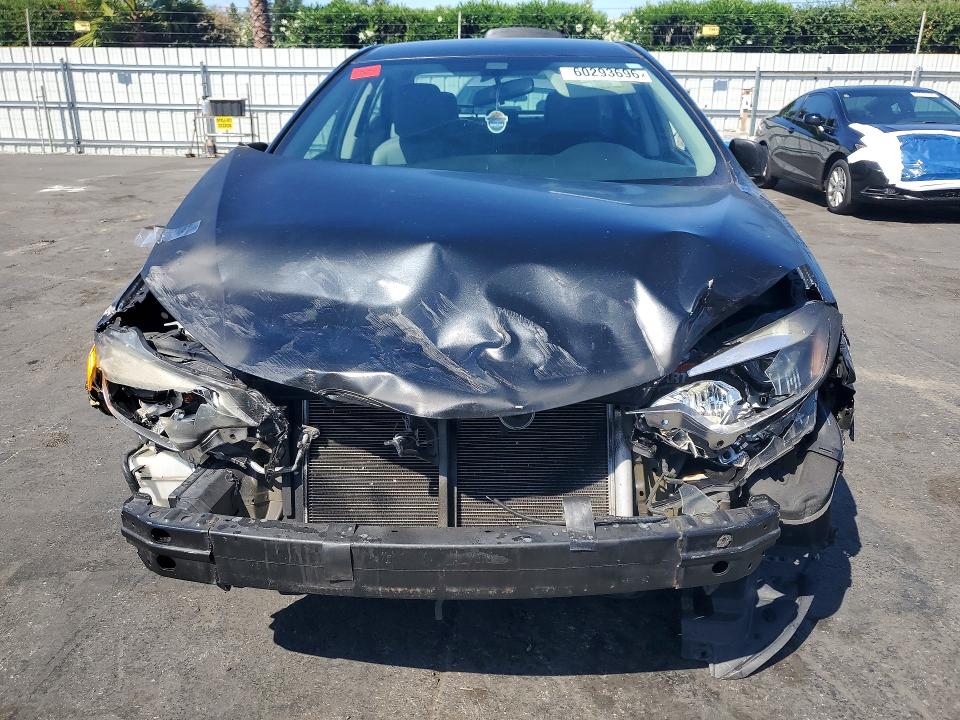 60293696 :رقم المزاد ، 5YFBURHE4EP127199 vin ، 2014 Toyota Corolla مزاد بيع