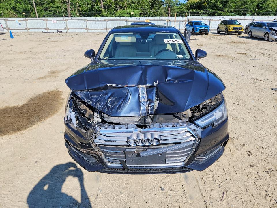 Продажа на аукционе авто 2018 Audi A4, vin: WAUENAF48JA056655, номер лота: 60640036