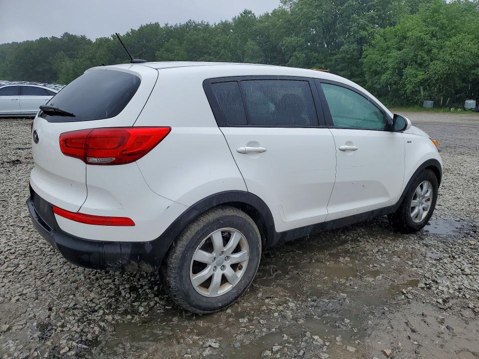 2015 Kia Sportage მანქანა იყიდება აუქციონზე, vin: KNDPBCAC2F7780697, აუქციონის ნომერი: 60001296