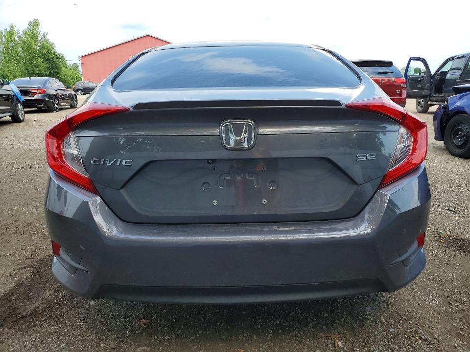 Продаж на аукціоні авто 2018 Honda Civic, vin: 2HGFC2F66JH040560, номер лоту: 60445816