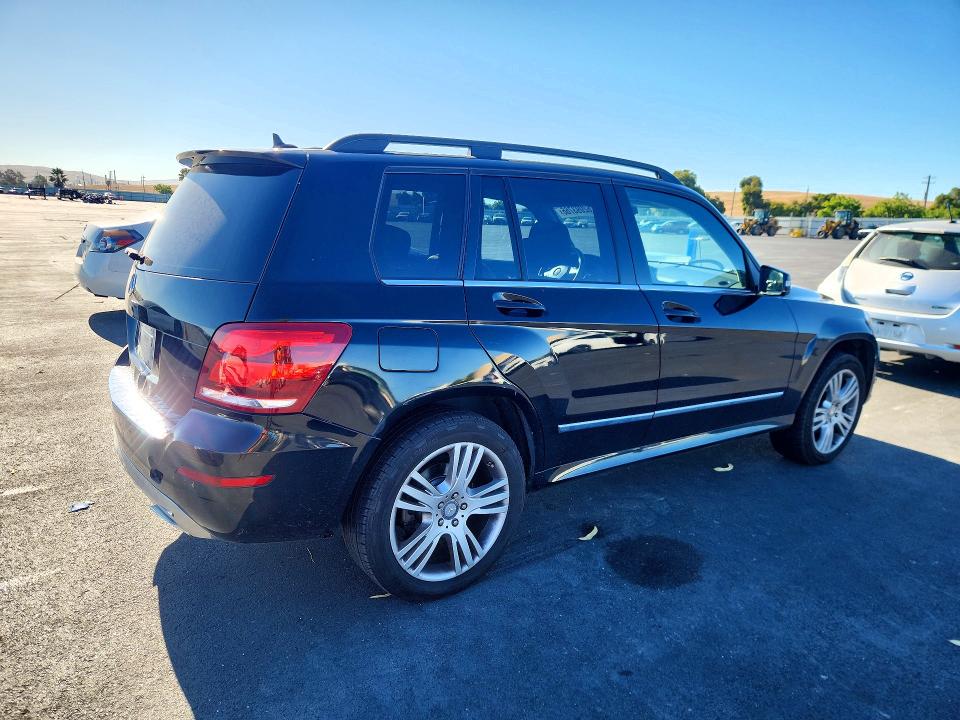 2015 Mercedes-benz Glk მანქანა იყიდება აუქციონზე, vin: WDCGG5HB5FG402703, აუქციონის ნომერი: 62093766