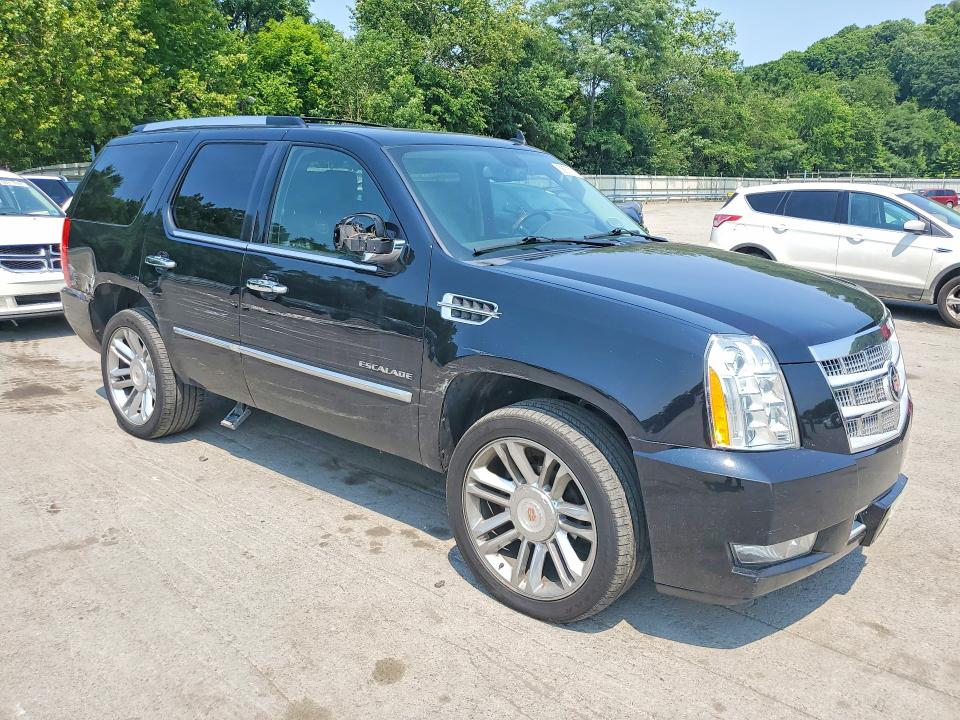 2014 Cadillac Escalade მანქანა იყიდება აუქციონზე, vin: 1GYS4DEF4ER182820, აუქციონის ნომერი: 58877076