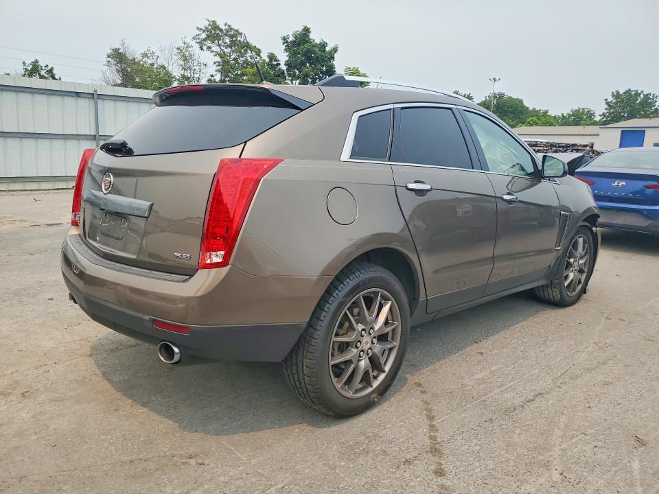 2014 Cadillac Srx მანქანა იყიდება აუქციონზე, vin: 3GYFNBE35ES590233, აუქციონის ნომერი: 61165686