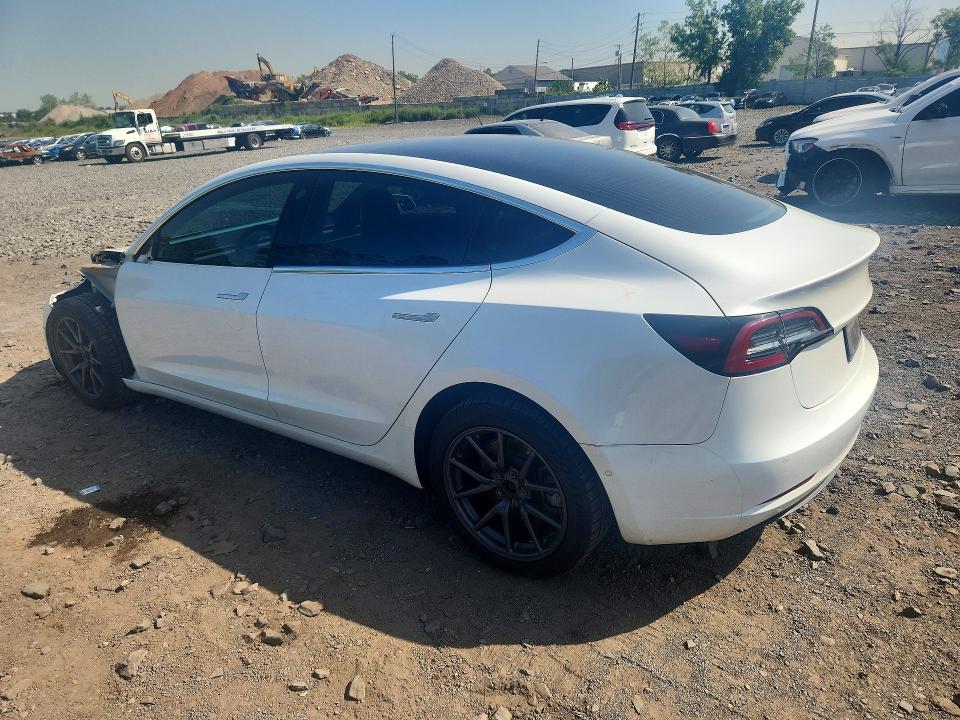 Продажа на аукционе авто 2019 Tesla Model 3, vin: 5YJ3E1EB3KF493515, номер лота: 62419806