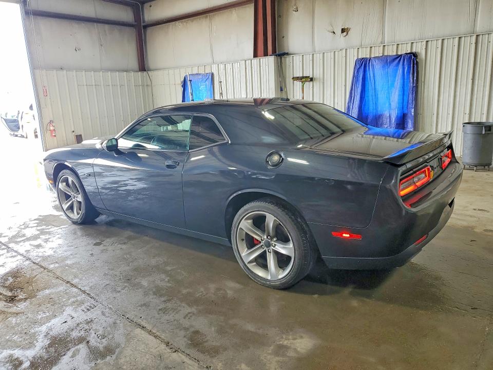 62674556 :رقم المزاد ، 2C3CDZBT6JH130928 vin ، 2018 Dodge Challenger مزاد بيع