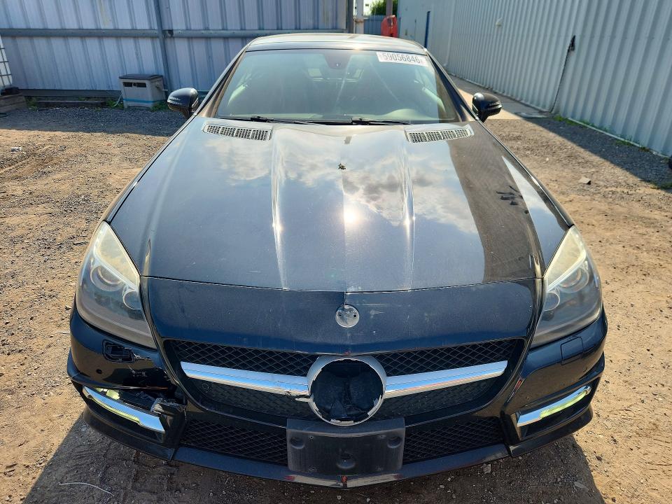 Продажа на аукционе авто 2012 Mercedes-benz Slk, vin: WDDPK5HA3CF010693, номер лота: 59056846
