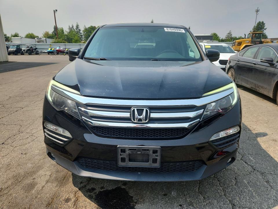 Продаж на аукціоні авто 2016 Honda Pilot, vin: 5FNYF6H85GB055232, номер лоту: 61640996
