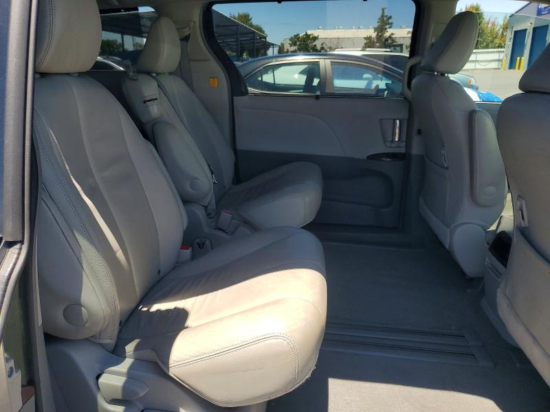 60200276 :رقم المزاد ، 5TDYK3DC2CS276068 vin ، 2012 Toyota Sienna مزاد بيع
