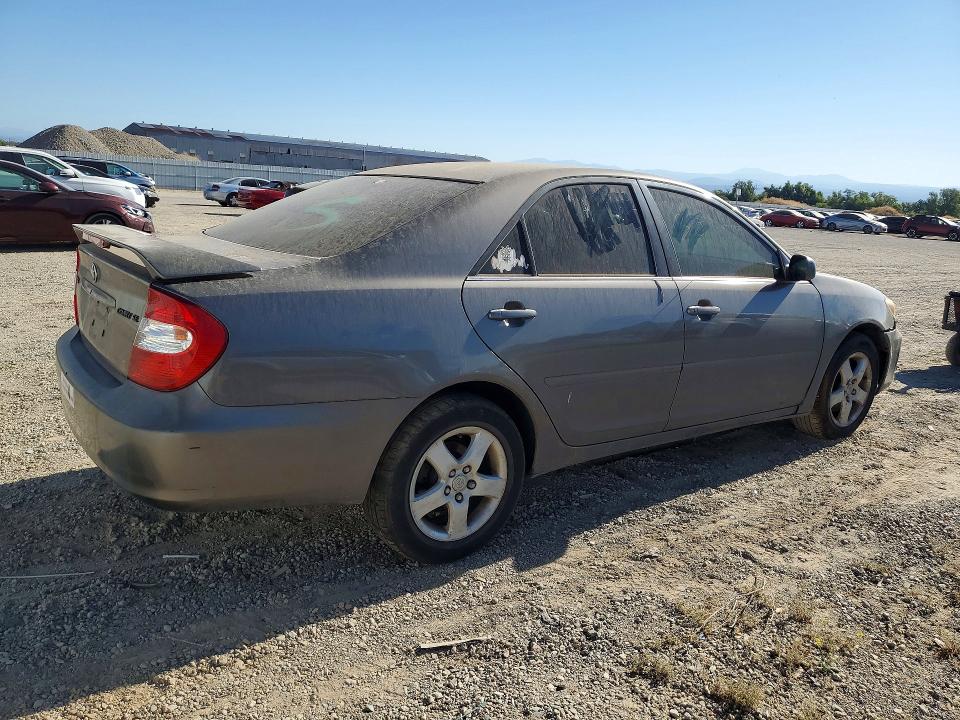 2003 Toyota Camry მანქანა იყიდება აუქციონზე, vin: 4T1BE32K33U785570, აუქციონის ნომერი: 63153186
