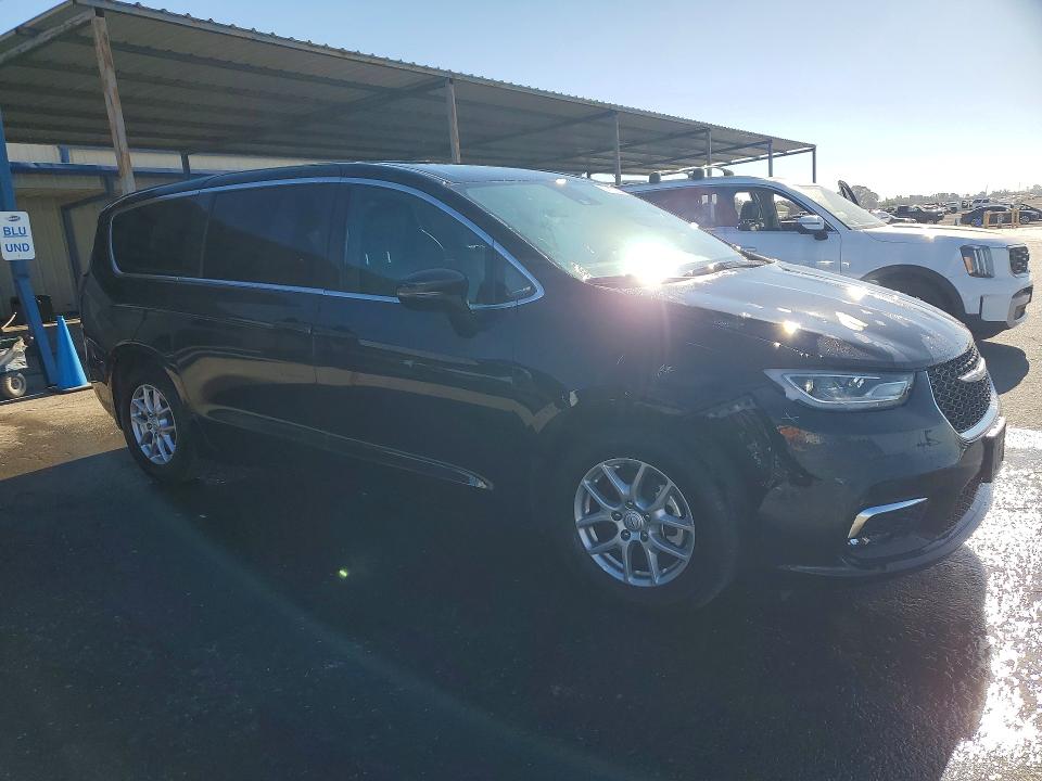 Aukcja sprzedaży 2026 Chrysler Pacifica, vin: 2C4RC1BGXTR226216, numer aukcji: 62624876