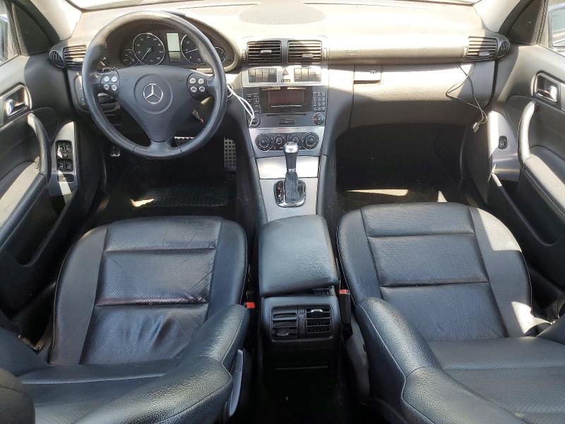 60620536 :رقم المزاد ، WDBRF40J05F713926 vin ، 2005 Mercedes-benz C مزاد بيع