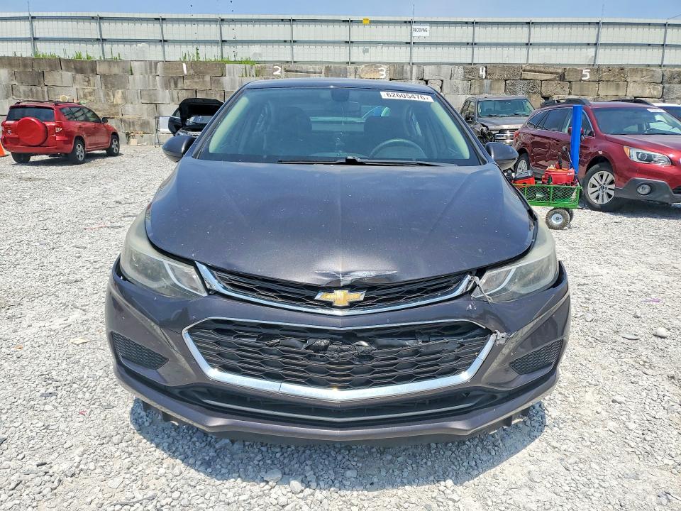 62605476 :رقم المزاد ، 1G1BE5SMXG7241016 vin ، 2016 Chevrolet Cruze مزاد بيع