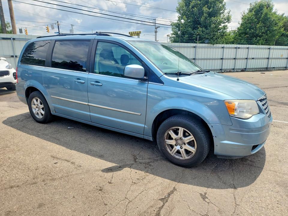 2009 Chrysler Town & Country მანქანა იყიდება აუქციონზე, vin: 2A8HR54159R635607, აუქციონის ნომერი: 62827526