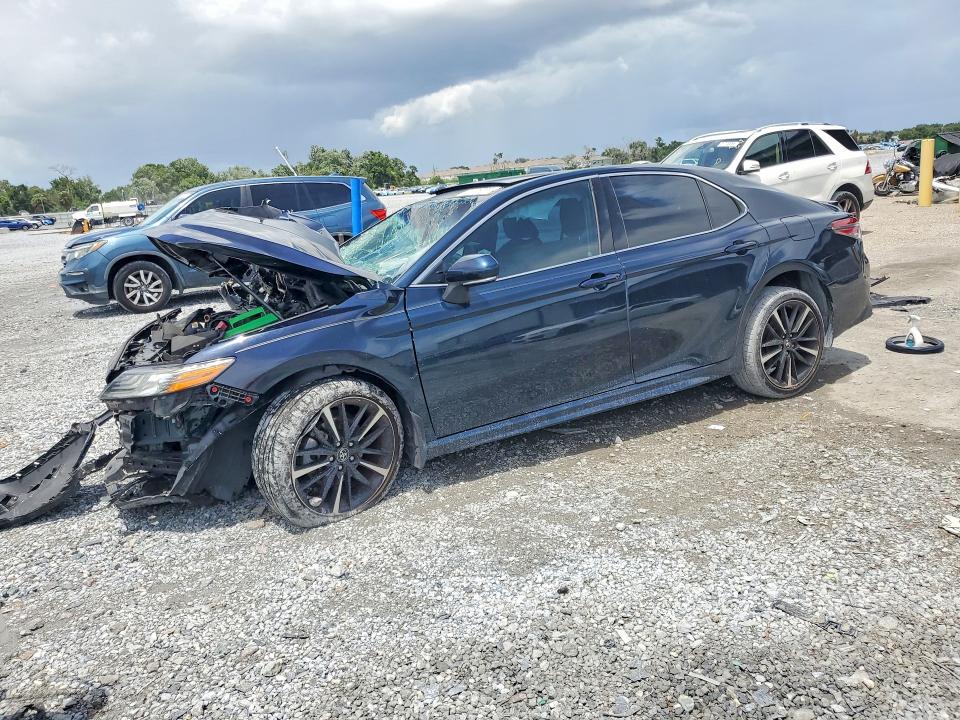 2019 Toyota Camry მანქანა იყიდება აუქციონზე, vin: 4T1BZ1HK7KU030596, აუქციონის ნომერი: 61185066