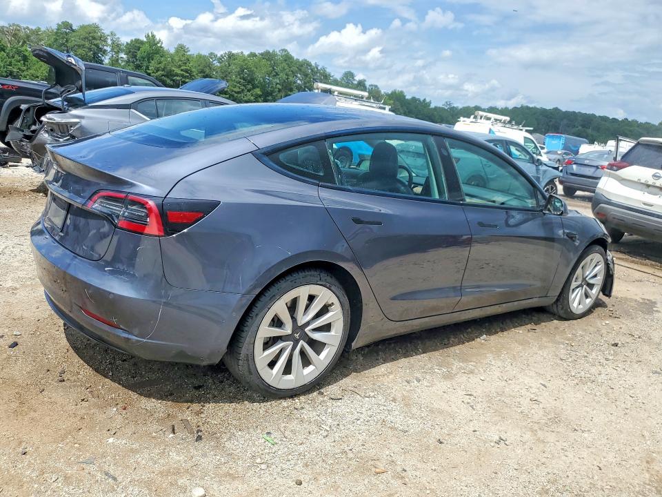 Продажа на аукционе авто 2022 Tesla Model 3, vin: 5YJ3E1EA4NF370298, номер лота: 62428026