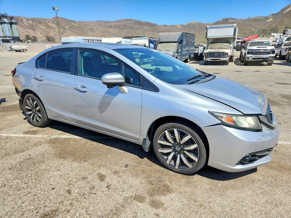2015 Honda Civic მანქანა იყიდება აუქციონზე, vin: 2HGFB2F97FH535211, აუქციონის ნომერი: 61977516