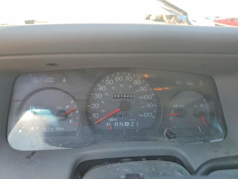 Auction sale of the 2003 Mercury Grand Marquis, vin: 2MEFM75W43X672782, lot number: 61001746