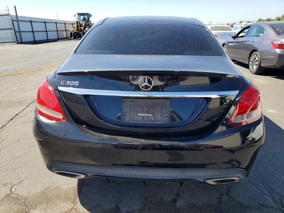 61979436 :رقم المزاد ، 55SWF4JB9GU157343 vin ، 2016 Mercedes-benz C مزاد بيع