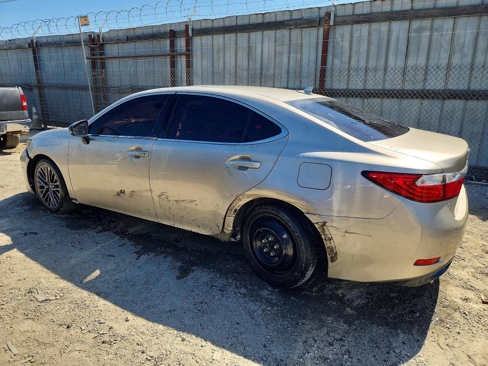 60041006 :رقم المزاد ، JTHBK1GG9D2050982 vin ، 2013 Lexus Es مزاد بيع