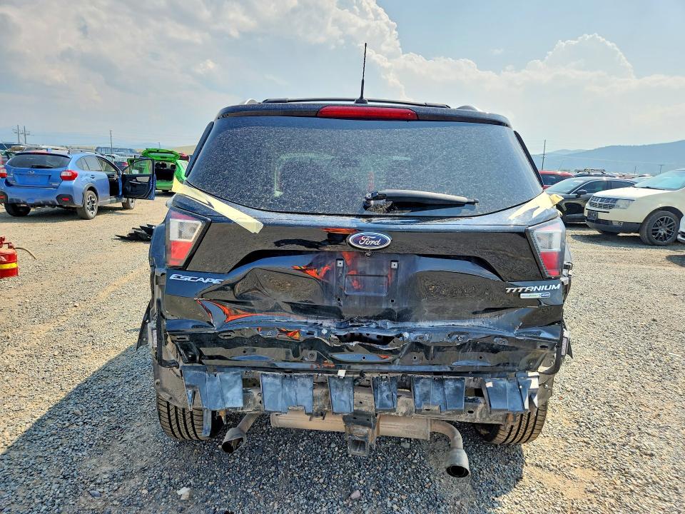 61922376 :رقم المزاد ، 1FMCU9J99HUC96266 vin ، 2017 Ford Escape مزاد بيع