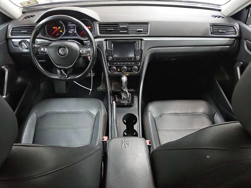 2018 Volkswagen Passat მანქანა იყიდება აუქციონზე, vin: 1VWAA7A33JC010327, აუქციონის ნომერი: 54903196