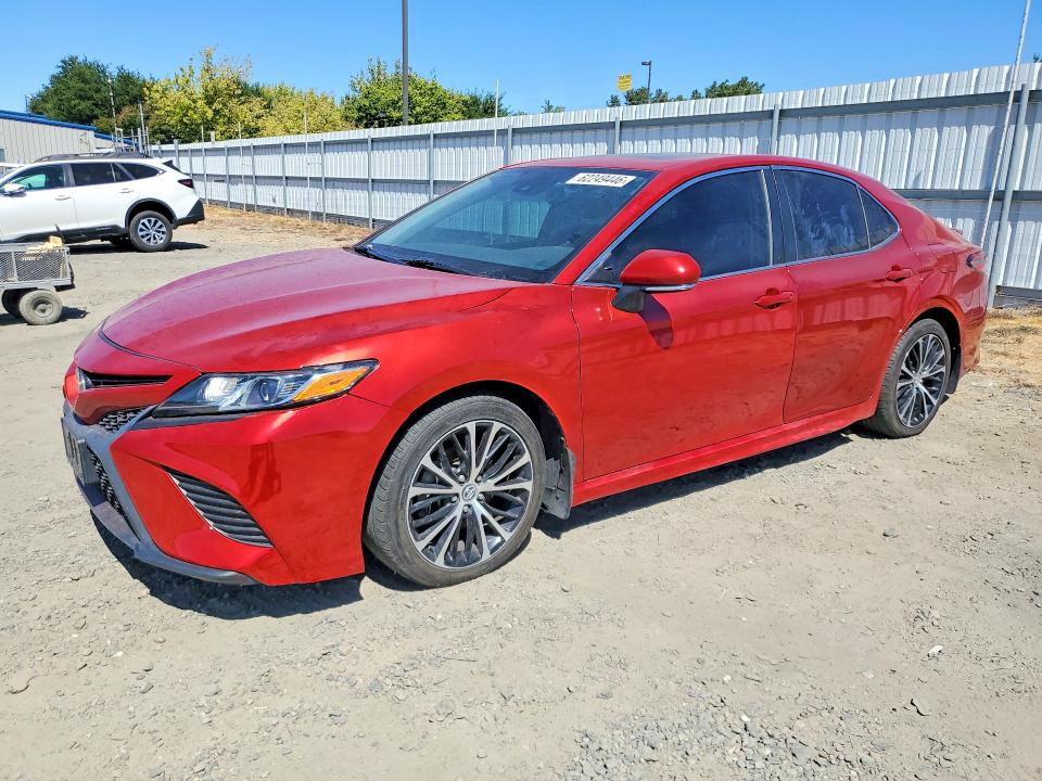 2019 Toyota Camry მანქანა იყიდება აუქციონზე, vin: 4T1B11HK8KU244519, აუქციონის ნომერი: 62249446