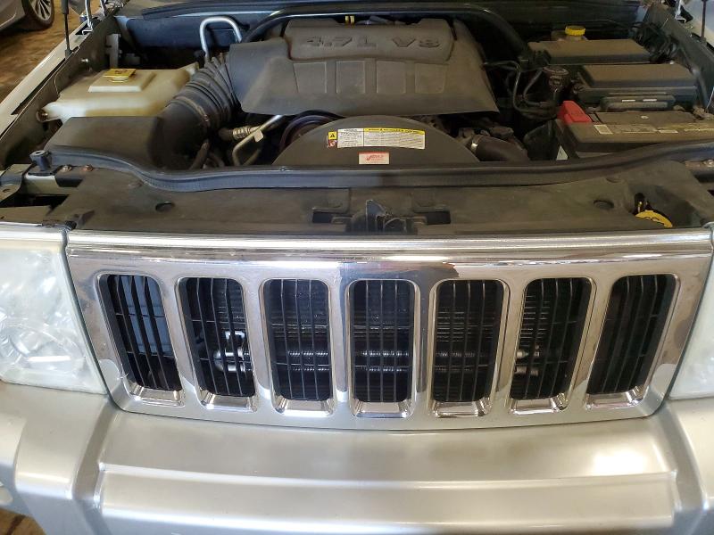 2008 Jeep Commander მანქანა იყიდება აუქციონზე, vin: 1J8HG48N68C172087, აუქციონის ნომერი: 61838206