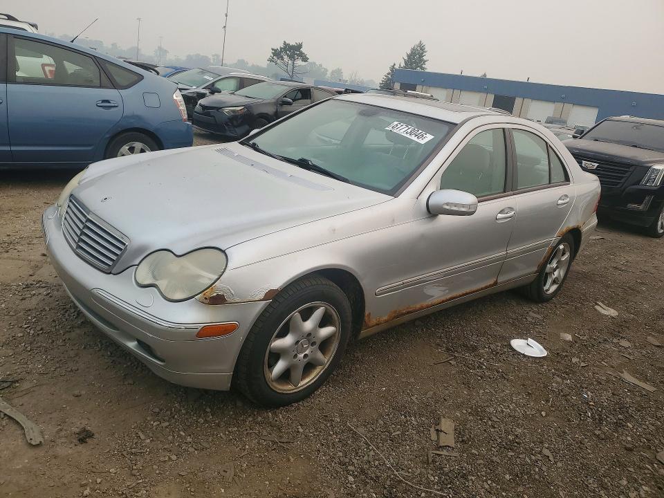 Aukcja sprzedaży 2003 Mercedes-benz C, vin: WDBRF81J53F357637, numer aukcji: 61713046