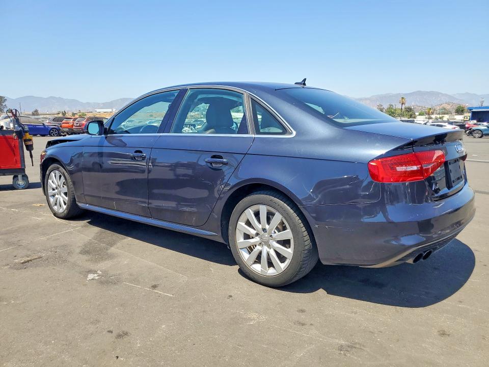 62494586 :رقم المزاد ، WAUBFAFL6FN018834 vin ، 2015 Audi A4 مزاد بيع