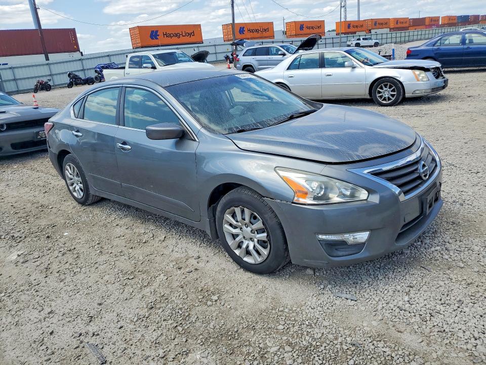 2015 Nissan Altima მანქანა იყიდება აუქციონზე, vin: 1N4AL3AP2FC197534, აუქციონის ნომერი: 62443416