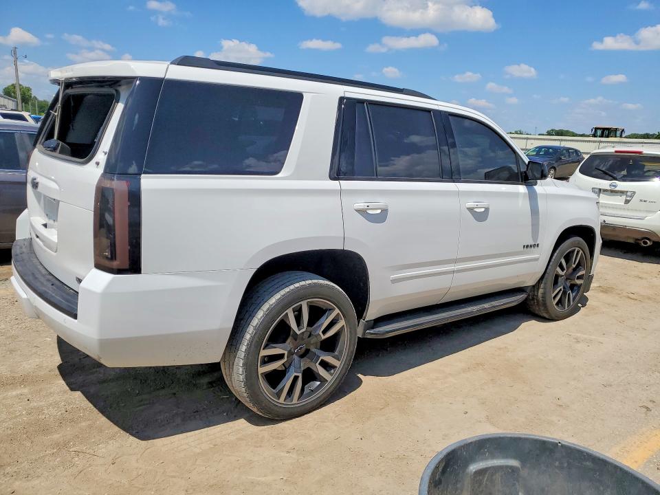 Продаж на аукціоні авто 2018 Chevrolet Tahoe, vin: 1GNSKCKJ8JR304692, номер лоту: 60617766