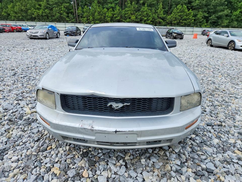 2005 Ford Mustang მანქანა იყიდება აუქციონზე, vin: 1ZVFT80N455177752, აუქციონის ნომერი: 61401156