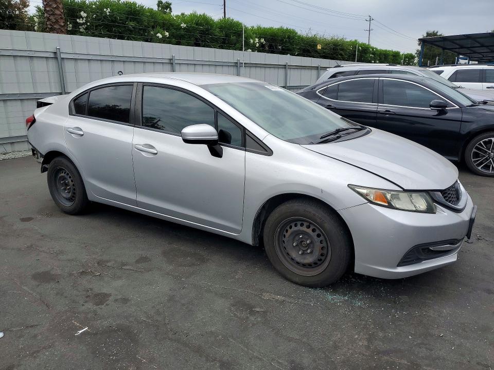 60883876 :رقم المزاد ، 19XFB2F51FE295872 vin ، 2015 Honda Civic مزاد بيع