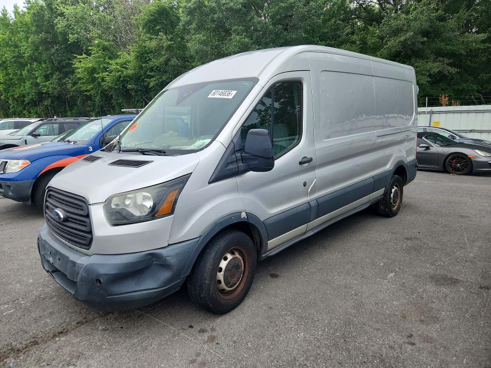 60146836 :رقم المزاد ، 1FTNR2CV8FKB15229 vin ، 2015 Ford Transit مزاد بيع