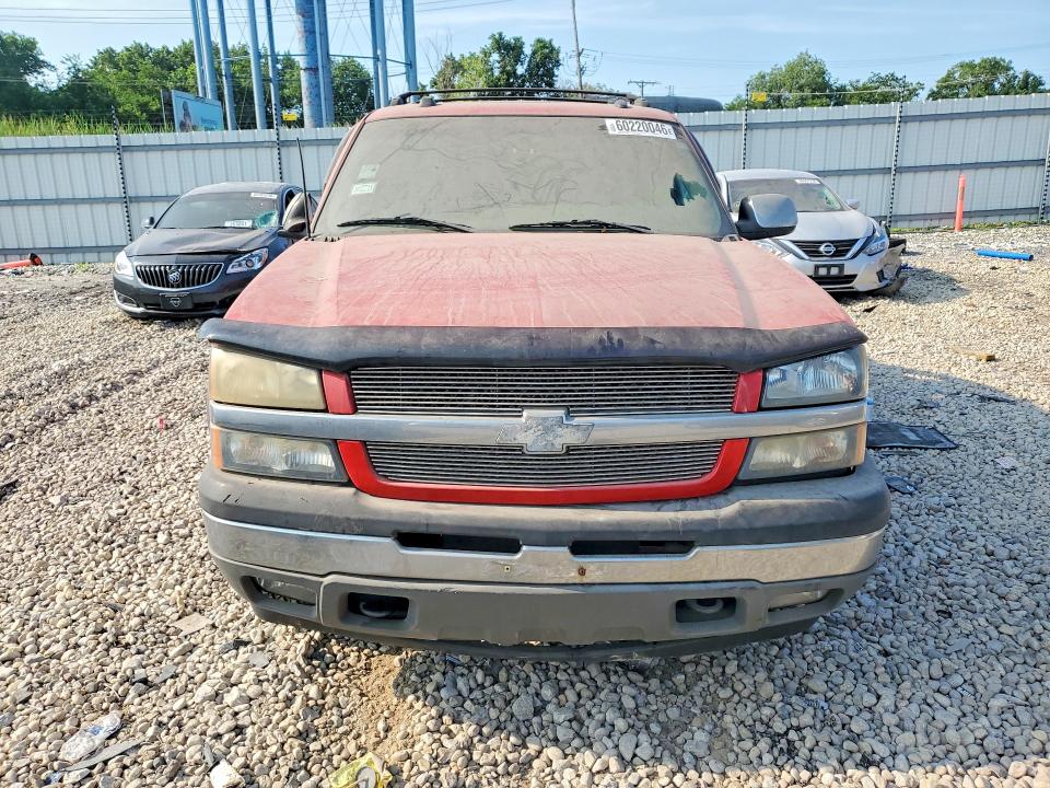 60220046 :رقم المزاد ، 3GNEC12Z55G207038 vin ، 2005 Chevrolet Avalanche مزاد بيع