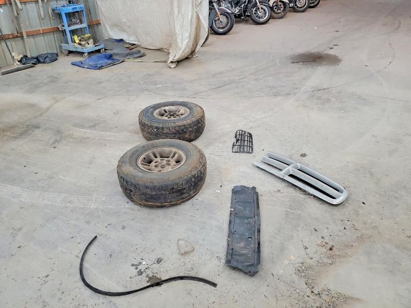 60583656 :رقم المزاد ، 1B4HS28Z4XF709112 vin ، 1999 Dodge Durango مزاد بيع