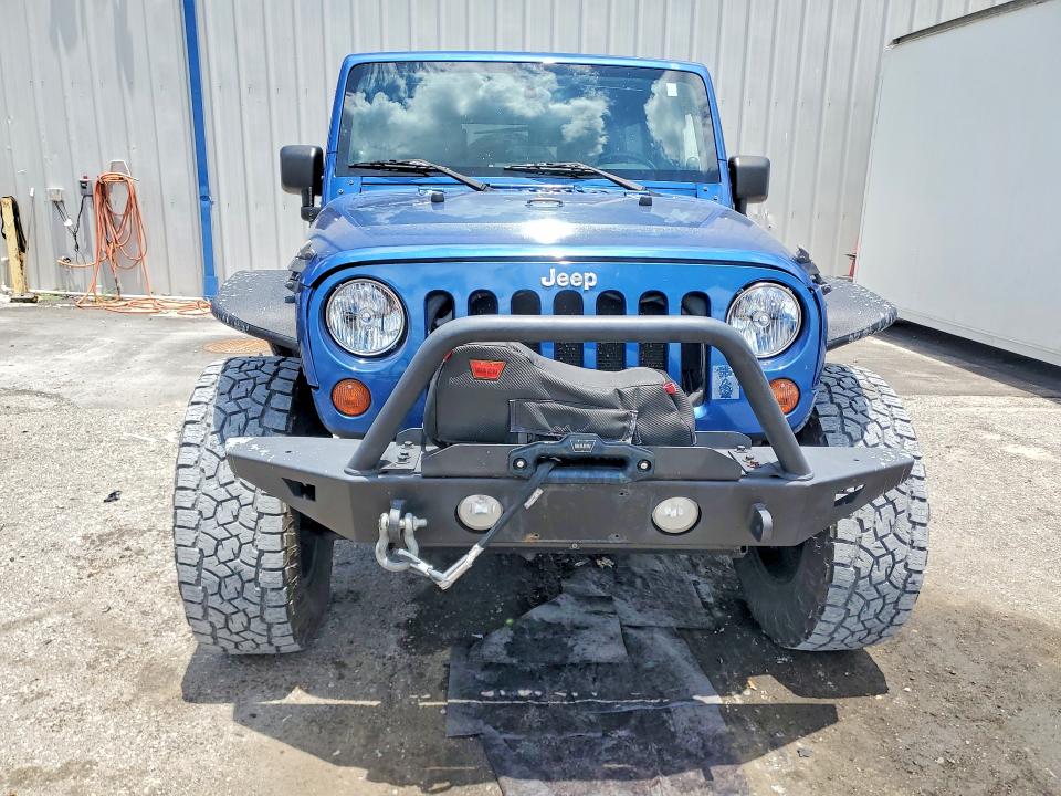 2010 Jeep Wrangler Unlimited მანქანა იყიდება აუქციონზე, vin: 1J4BA5H15AL196477, აუქციონის ნომერი: 59689156