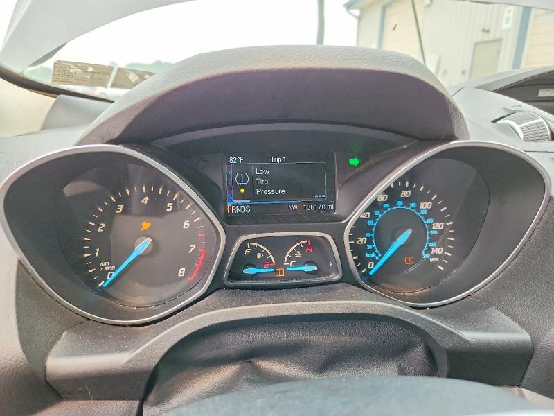 Продажа на аукционе авто 2016 Ford Escape, vin: 1FMCU0G70GUB51262, номер лота: 61382066