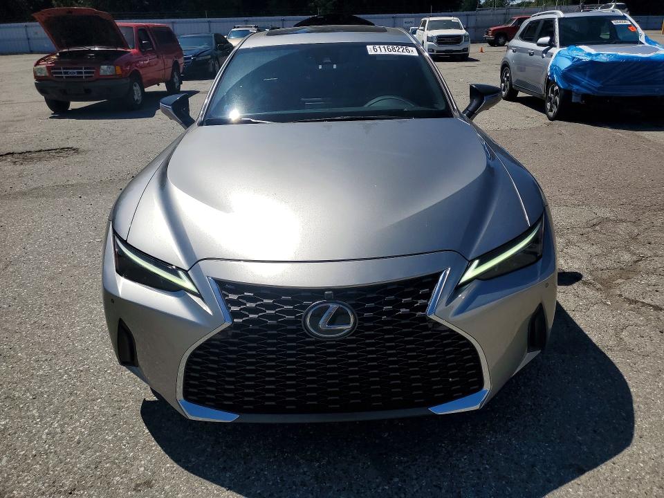 Продажа на аукционе авто 2022 Lexus Is, vin: JTHD81F26N5049902, номер лота: 61168226