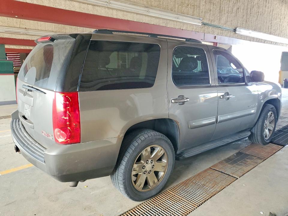 Продаж на аукціоні авто 2008 Gmc Yukon, vin: 1GKFC13J28J213554, номер лоту: 60605276