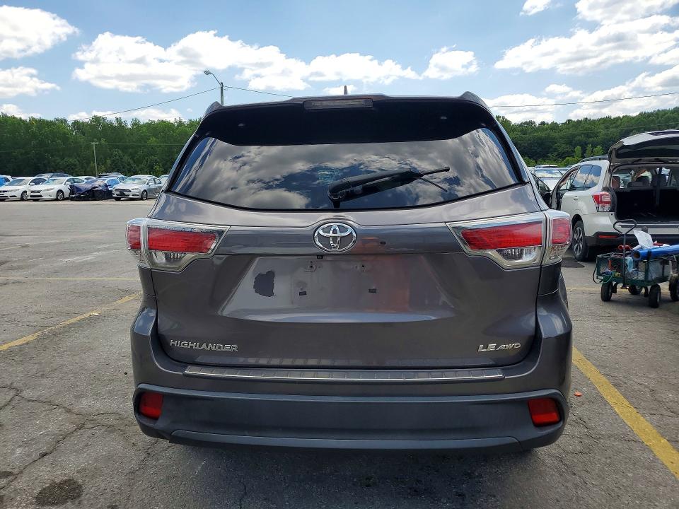 Продажа на аукционе авто 2016 Toyota Highlander, vin: 5TDBKRFH6GS318670, номер лота: 62794476