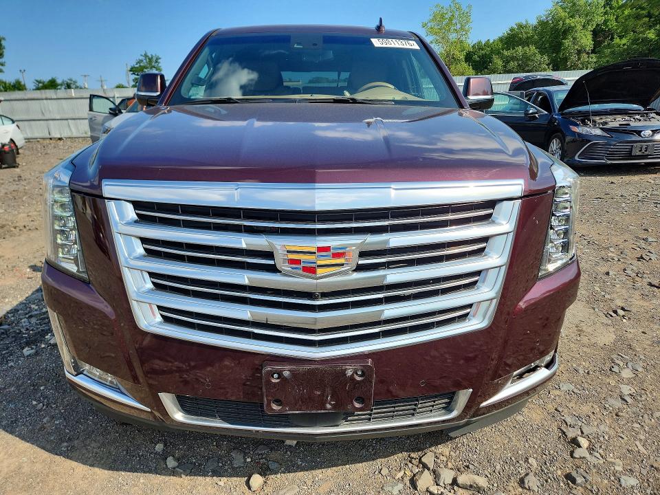59811376 :رقم المزاد ، 1GYS4DKJ7HR271567 vin ، 2017 Cadillac Escalade مزاد بيع