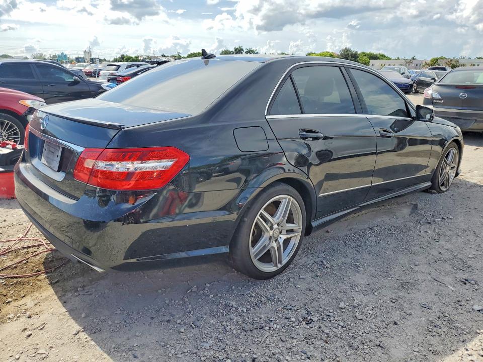 Aukcja sprzedaży 2011 Mercedes-benz E, vin: WDDHF5GB8BA427516, numer aukcji: 63199776