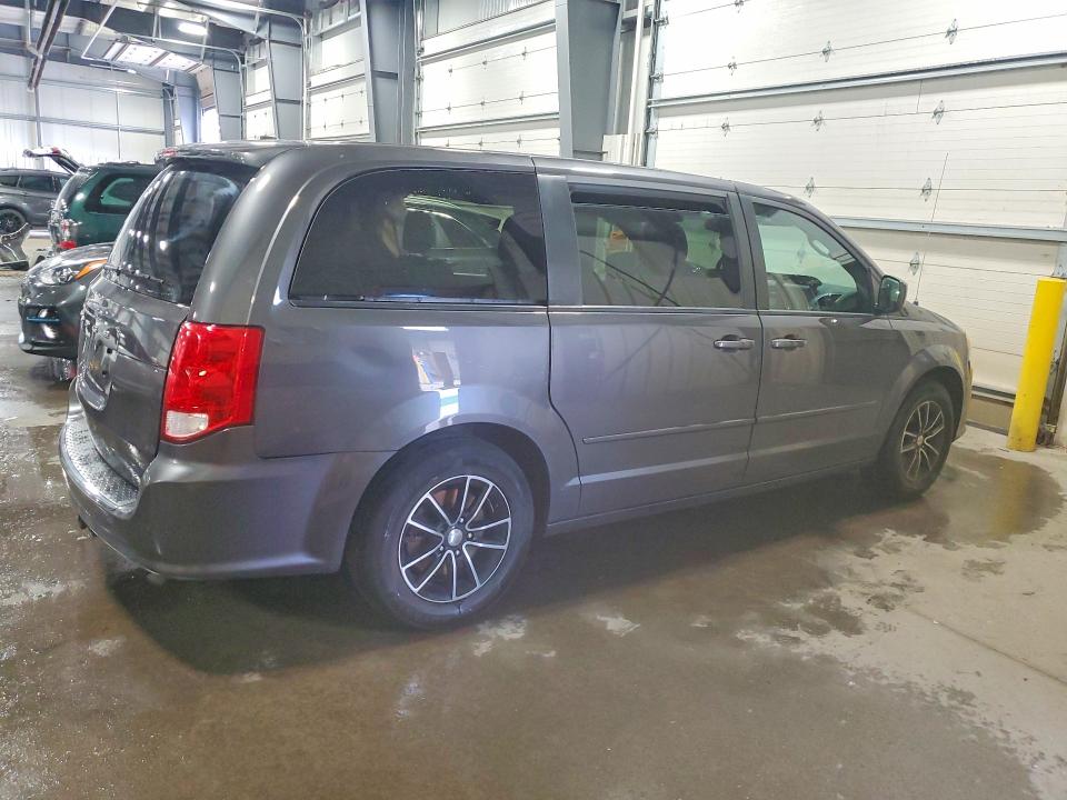 59820976 :رقم المزاد ، 2C4RDGCG3FR737513 vin ، 2015 Dodge Grand Caravan مزاد بيع