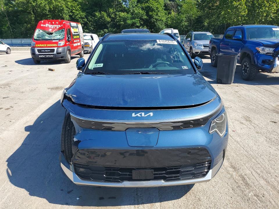 Продажа на аукционе авто 2024 Kia Niro, vin: KNDCR3L16R5116151, номер лота: 61645676