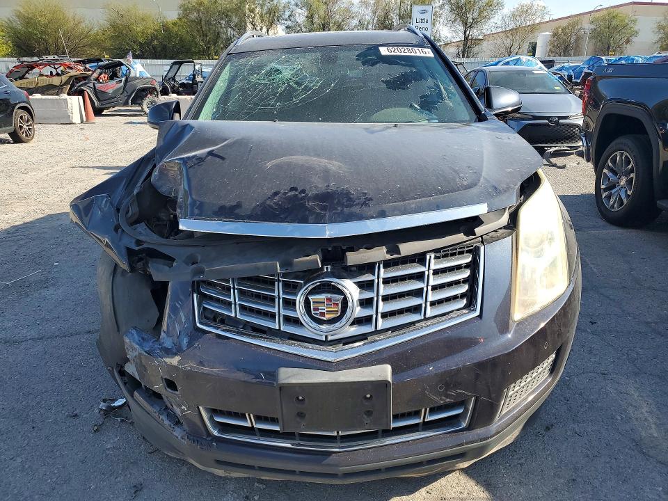 62028016 :رقم المزاد ، 3GYFNEE33GS524199 vin ، 2016 Cadillac Srx مزاد بيع